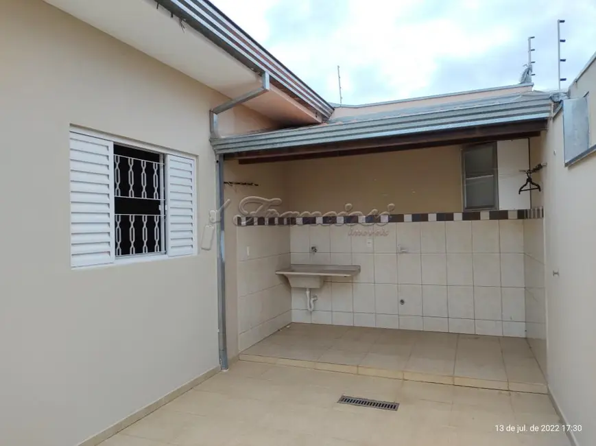 Foto 2 de Casa com 2 quartos à venda, 140m2 em Jardim Leonel, Itapetininga - SP