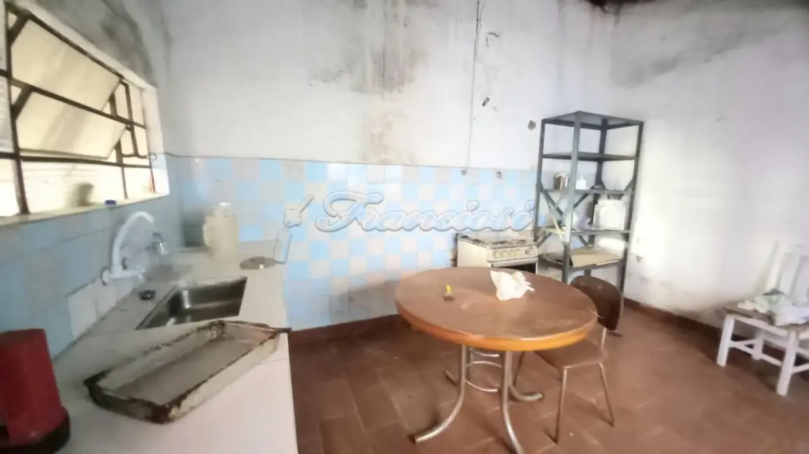Casa com 4 quartos à venda, 249m2 em Itapetininga - SP - imagem 9 Foto 9 de Casa com 4 quartos à venda, 249m2 em Itapetininga - SP