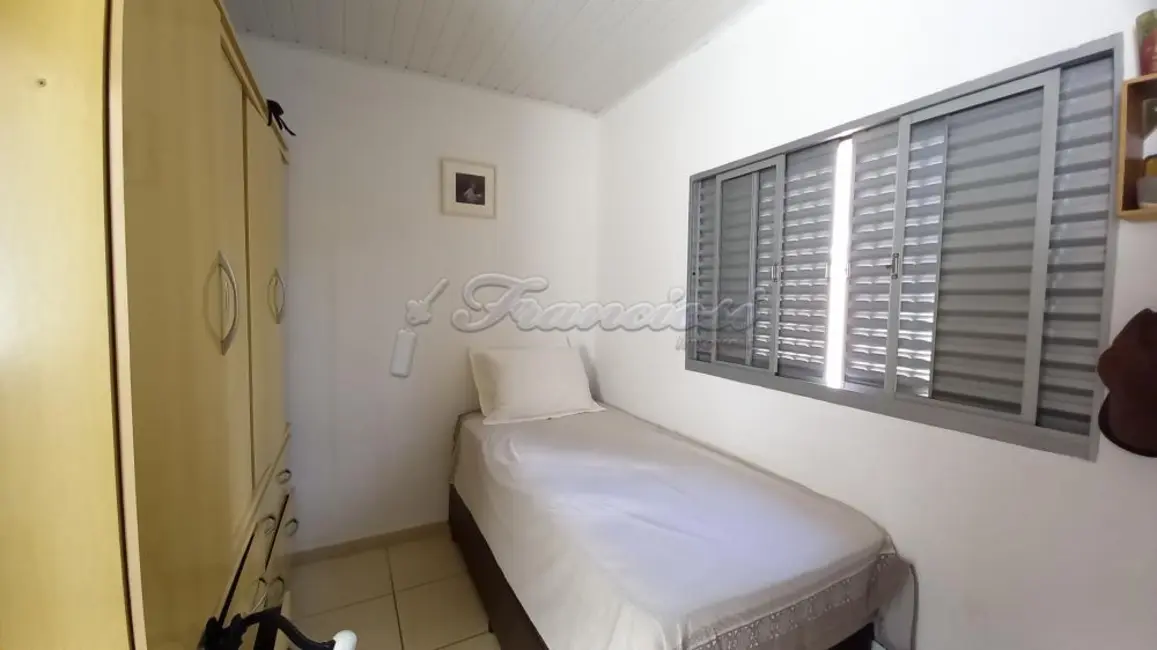 Casa com 4 quartos à venda, 266m2 em Vila Nova Itapetininga, Itapetininga - SP - imagem 8 Foto 8 de Casa com 4 quartos à venda, 266m2 em Vila Nova Itapetininga, Itapetininga - SP