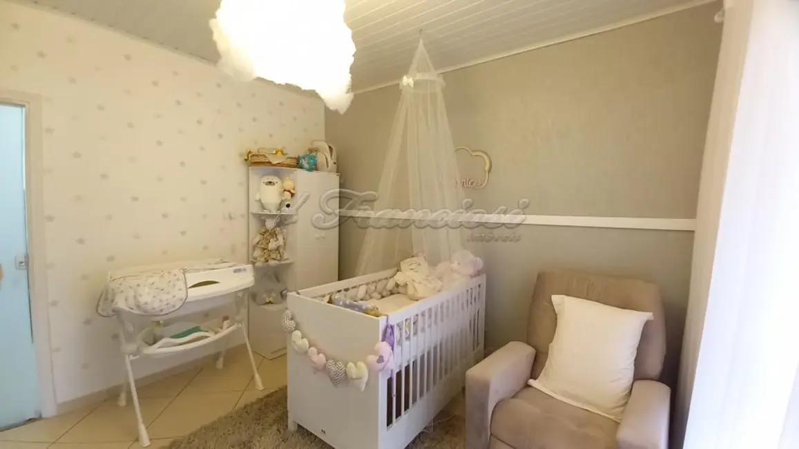 Casa com 4 quartos à venda, 266m2 em Vila Nova Itapetininga, Itapetininga - SP - imagem 5 Foto 5 de Casa com 4 quartos à venda, 266m2 em Vila Nova Itapetininga, Itapetininga - SP