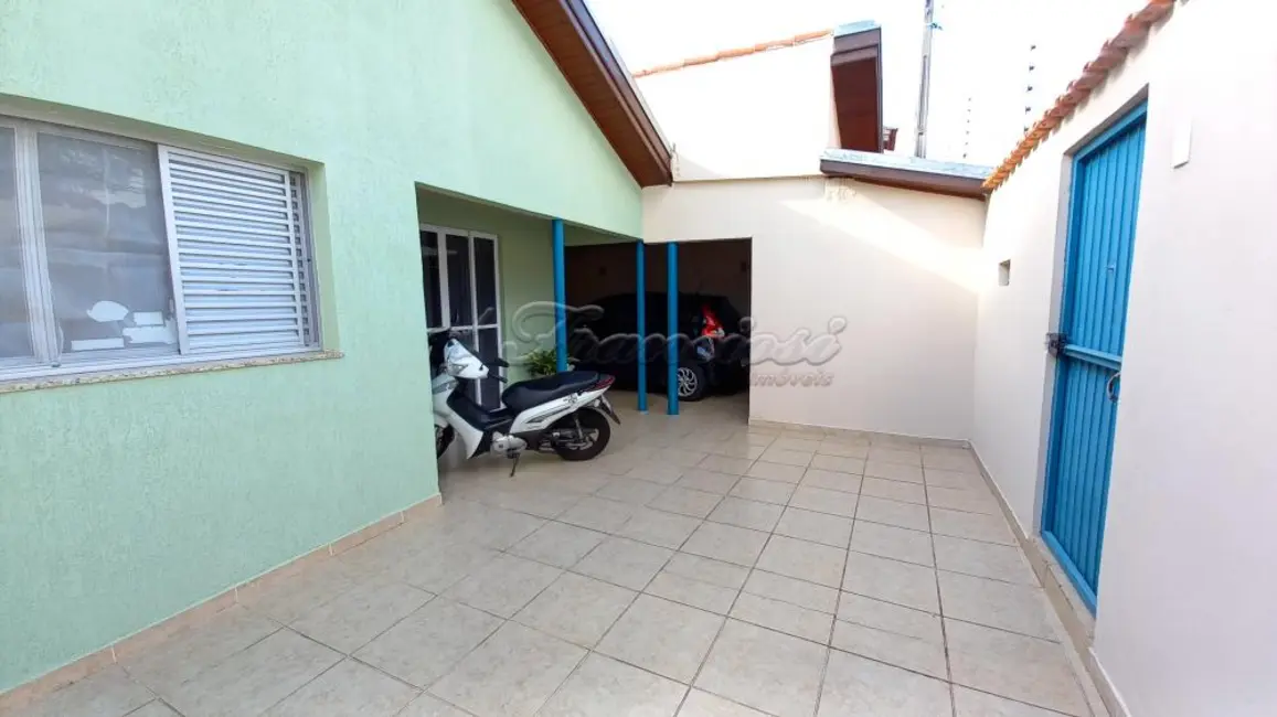 Foto 1 de Casa com 4 quartos à venda, 266m2 em Vila Nova Itapetininga, Itapetininga - SP
