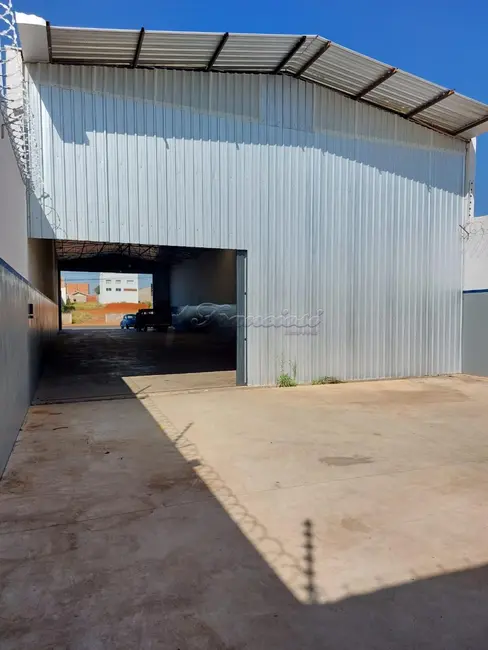 Foto 3 de Sala Comercial para alugar, 500m2 em Jardim Bela Vista, Itapetininga - SP