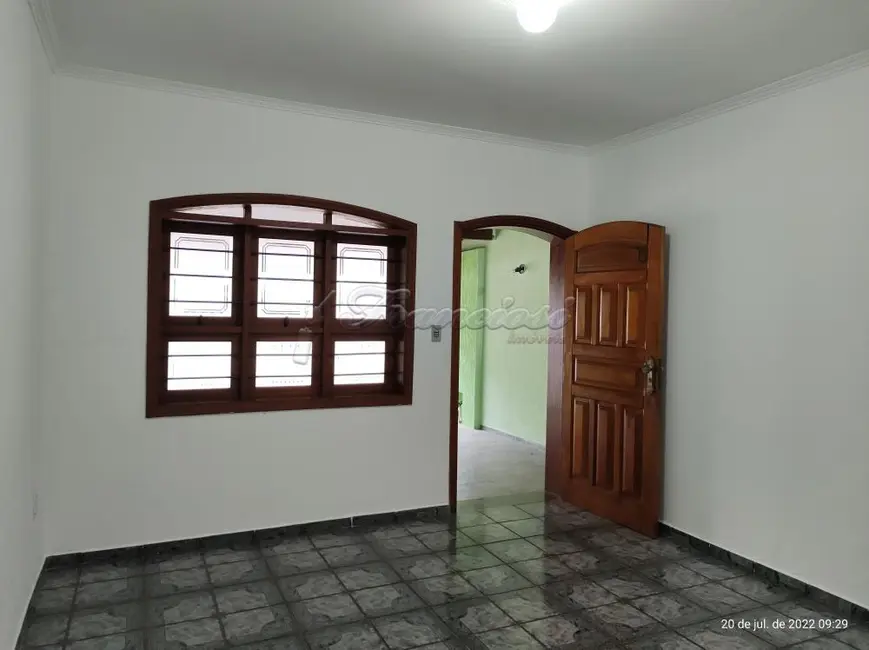 Foto 2 de Casa com 2 quartos à venda, 150m2 em Vila Regina, Itapetininga - SP