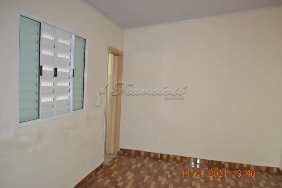 Casa com 3 quartos à venda, 156m2 em Vila Santa Isabel, Itapetininga - SP - imagem 9 Foto 9 de Casa com 3 quartos à venda, 156m2 em Vila Santa Isabel, Itapetininga - SP