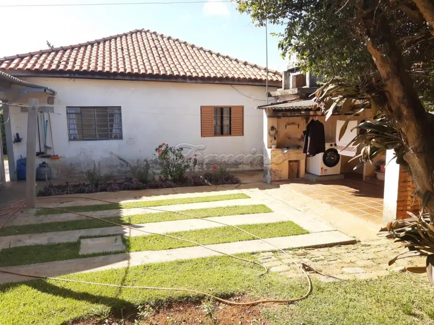 Casa com 3 quartos à venda, 614m2 em Vila Nova, Itapetininga - SP - imagem 9 Foto 9 de Casa com 3 quartos à venda, 614m2 em Vila Nova, Itapetininga - SP