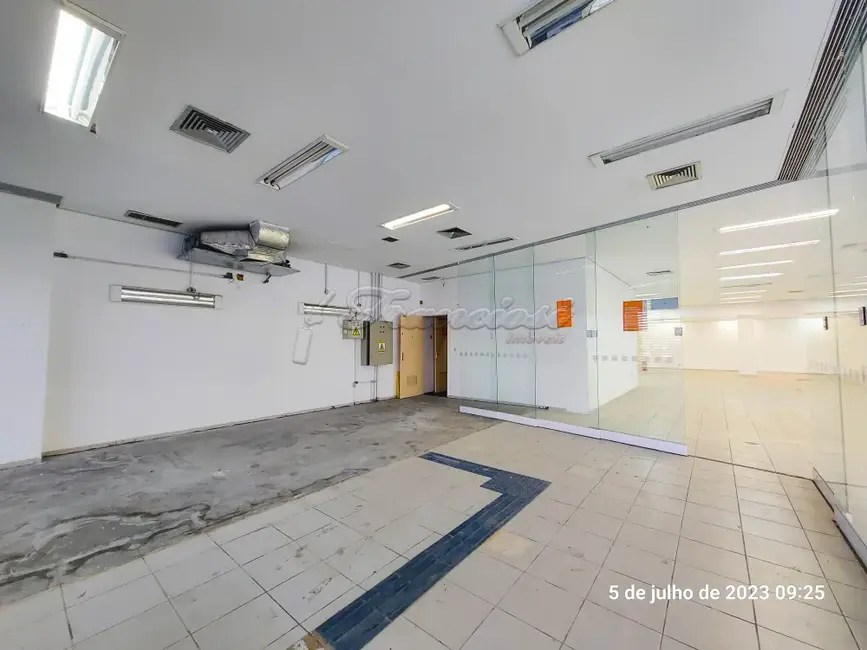 Prédio Inteiro para alugar, 525m2 em Centro, Itapetininga - SP - imagem 4 Foto 4 de Prédio Inteiro para alugar, 525m2 em Centro, Itapetininga - SP