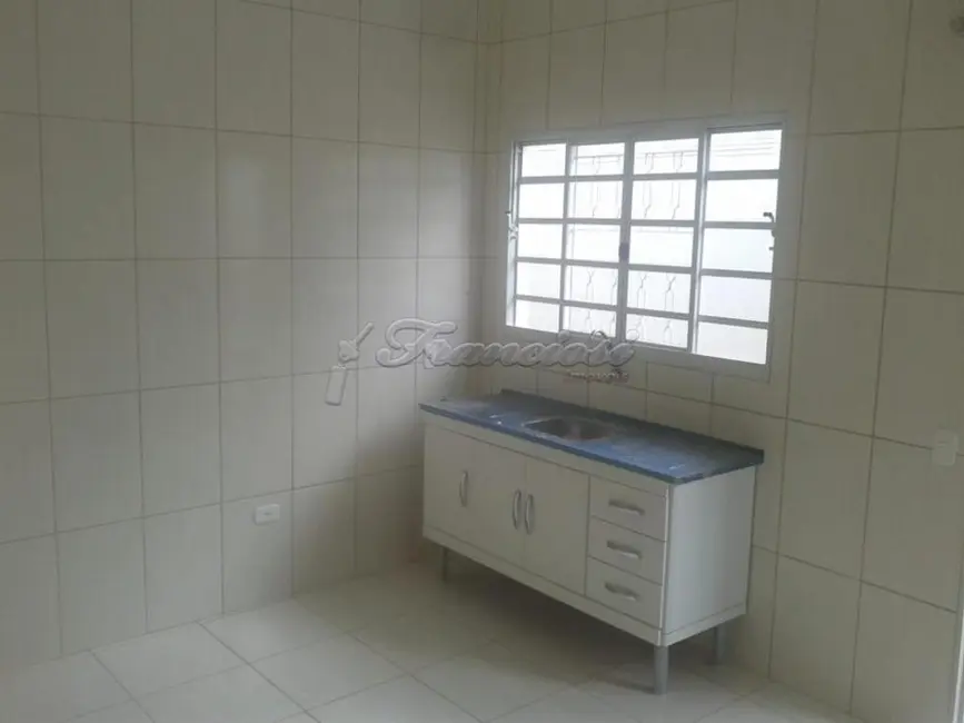 Foto 2 de Casa com 2 quartos à venda, 125m2 em Jardim Monte Santo, Itapetininga - SP