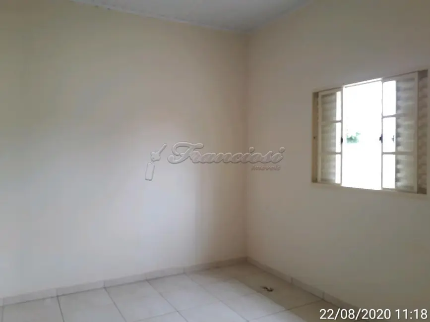 Casa com 3 quartos à venda, 114m2 em Centro, Itapetininga - SP - imagem 6 Foto 6 de Casa com 3 quartos à venda, 114m2 em Centro, Itapetininga - SP