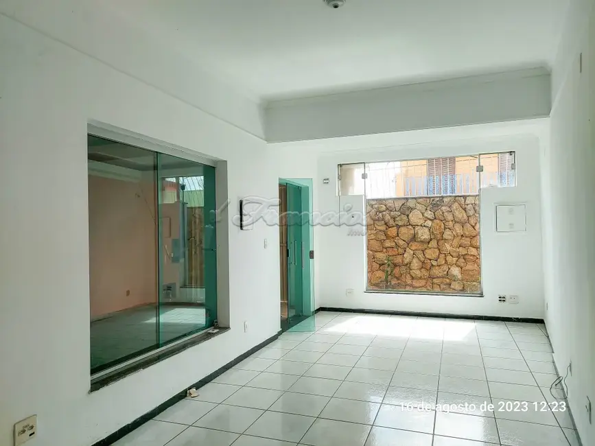 Foto 2 de Casa com 4 quartos à venda, 214m2 em Centro, Itapetininga - SP