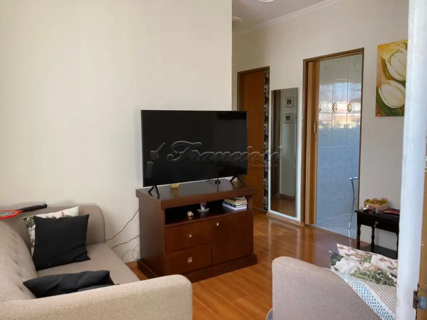 Foto 1 de Apartamento com 2 quartos à venda, 54m2 em Vila Popular, Itapetininga - SP