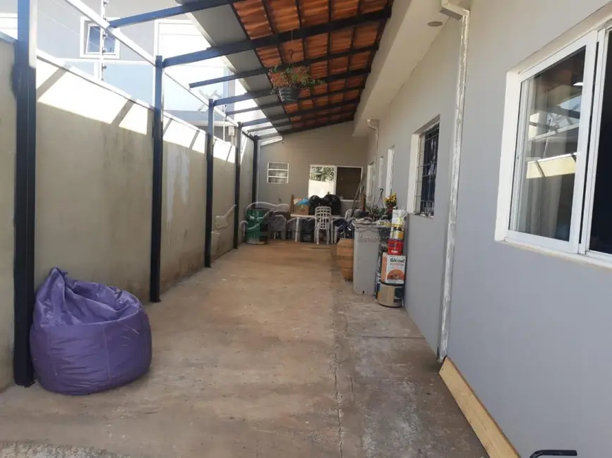 Casa com 2 quartos à venda, 188m2 em Itapetininga - SP - imagem 8 Foto 8 de Casa com 2 quartos à venda, 188m2 em Itapetininga - SP