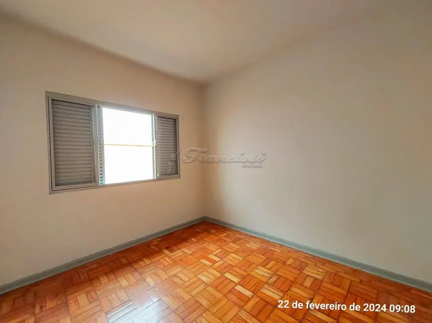 Foto 5 de Casa com 2 quartos para alugar, 64m2 em Itapetininga - SP