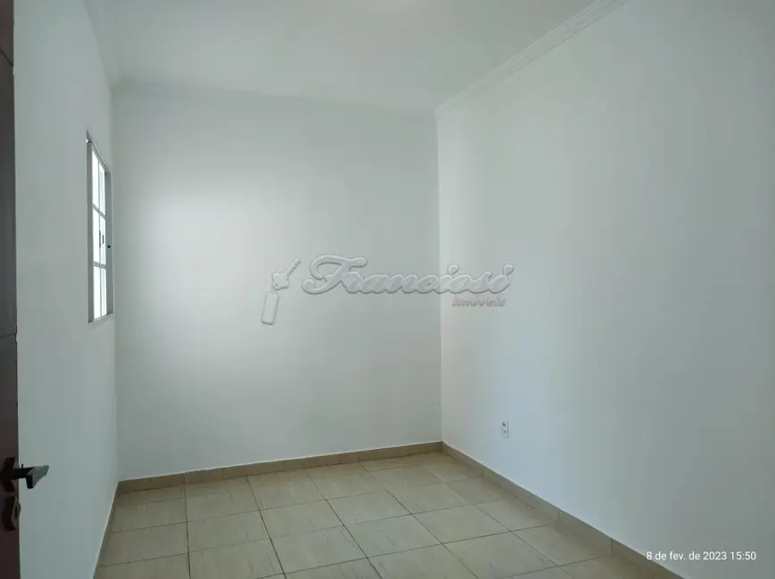 Casa com 3 quartos à venda, 120m2 em Parque Atenas do Sul, Itapetininga - SP - imagem 3 Foto 3 de Casa com 3 quartos à venda, 120m2 em Parque Atenas do Sul, Itapetininga - SP