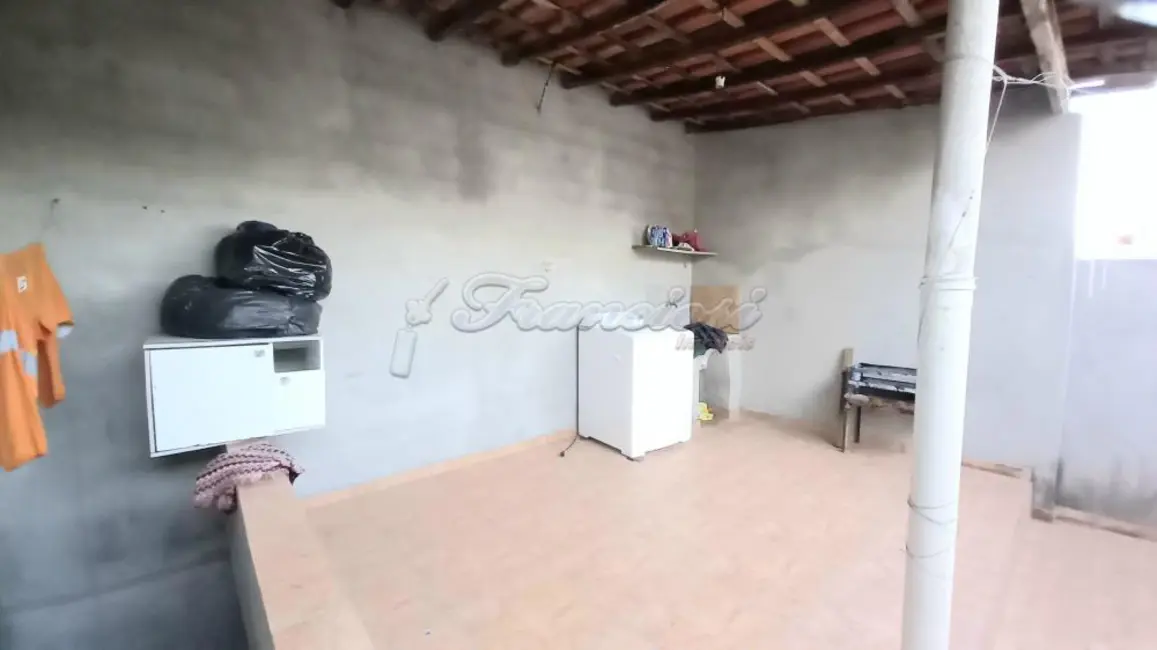 Casa com 1 quarto à venda, 125m2 em Jardim Monte Santo, Itapetininga - SP - imagem 4 Foto 4 de Casa com 1 quarto à venda, 125m2 em Jardim Monte Santo, Itapetininga - SP