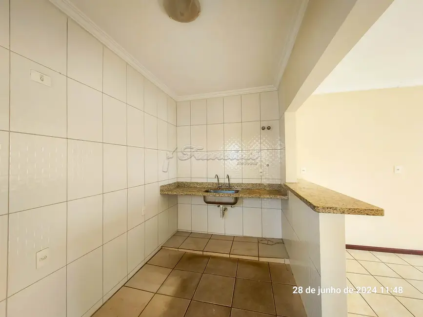 Foto 9 de Casa com 2 quartos para alugar, 139m2 em Centro, Itapetininga - SP