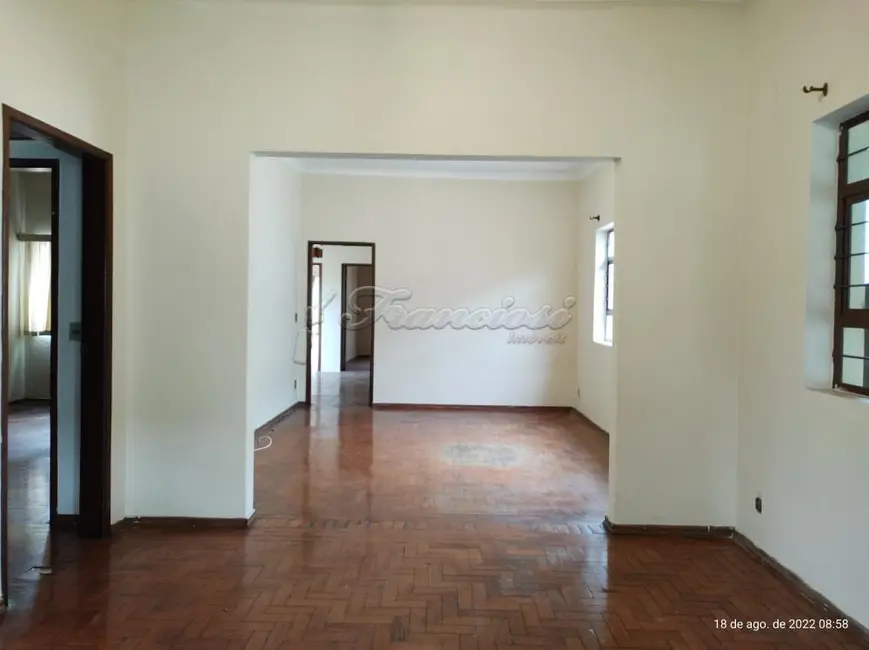 Foto 1 de Casa com 3 quartos à venda, 193m2 em Centro, Itapetininga - SP