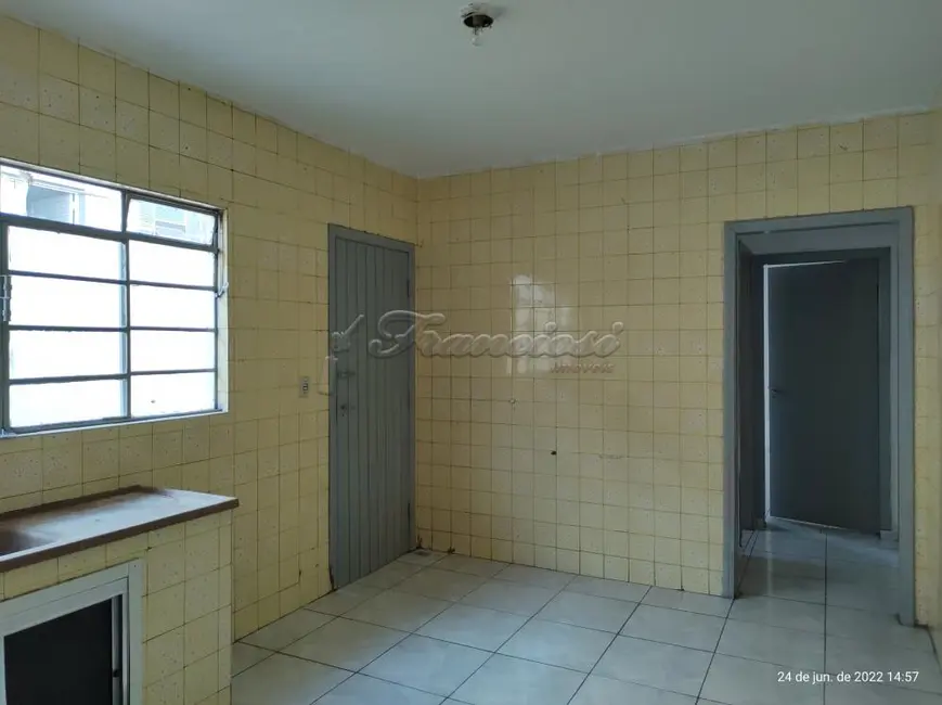 Foto 4 de Casa com 2 quartos à venda, 150m2 em Jardim Itália, Itapetininga - SP