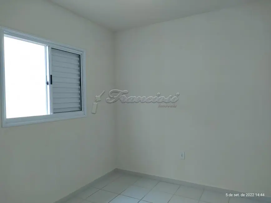 Casa com 2 quartos para alugar, 45m2 em Itapetininga - SP - imagem 6 Foto 6 de Casa com 2 quartos para alugar, 45m2 em Itapetininga - SP