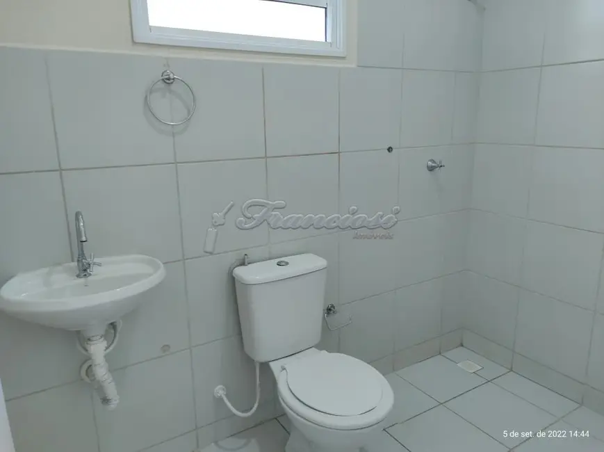 Casa com 2 quartos para alugar, 45m2 em Itapetininga - SP - imagem 5 Foto 5 de Casa com 2 quartos para alugar, 45m2 em Itapetininga - SP