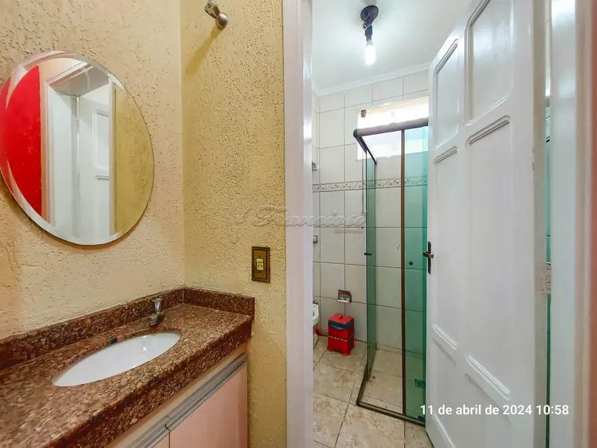 Foto 9 de Casa com 3 quartos para alugar, 290m2 em Centro, Itapetininga - SP