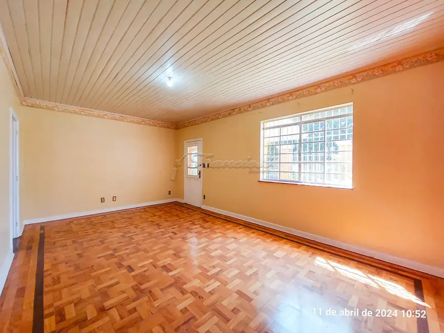 Foto 2 de Casa com 3 quartos para alugar, 290m2 em Centro, Itapetininga - SP