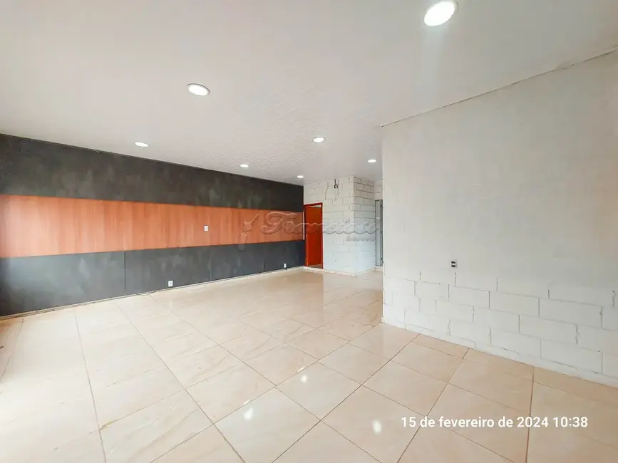 Sala Comercial para alugar, 74m2 em Vila Carolina, Itapetininga - SP - imagem 4 Foto 4 de Sala Comercial para alugar, 74m2 em Vila Carolina, Itapetininga - SP