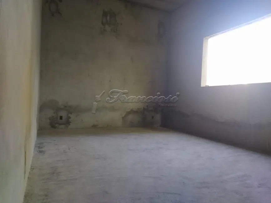 Casa com 3 quartos à venda, 262m2 em Vila Serafim, Itapetininga - SP - imagem 8 Foto 8 de Casa com 3 quartos à venda, 262m2 em Vila Serafim, Itapetininga - SP