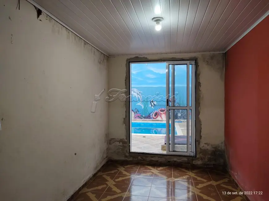 Casa com 2 quartos à venda, 145m2 em Itapetininga - SP - imagem 8 Foto 8 de Casa com 2 quartos à venda, 145m2 em Itapetininga - SP