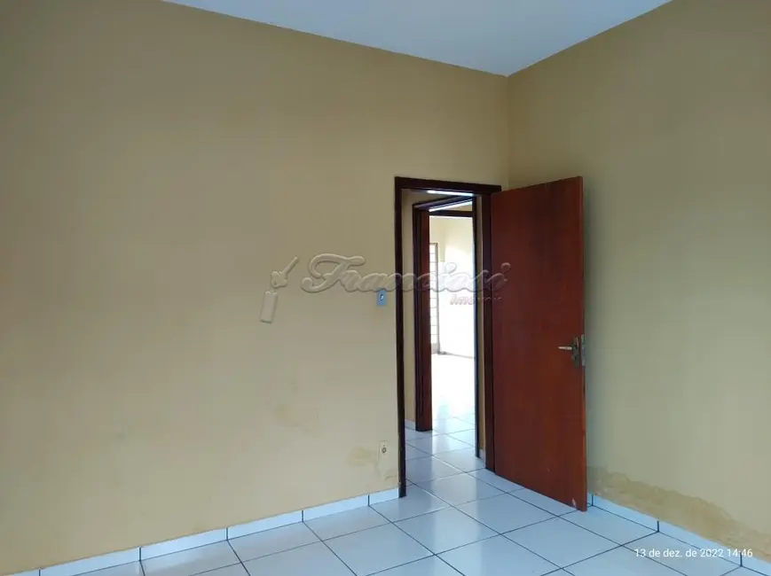 Casa com 2 quartos à venda, 105m2 em Vila Nova, Itapetininga - SP - imagem 5 Foto 5 de Casa com 2 quartos à venda, 105m2 em Vila Nova, Itapetininga - SP