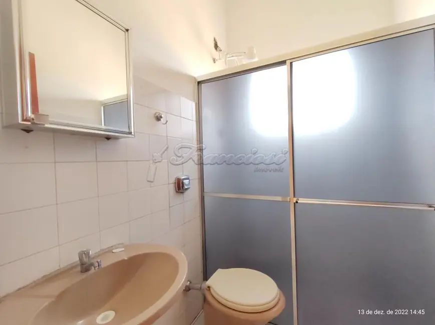 Casa com 2 quartos à venda, 105m2 em Vila Nova, Itapetininga - SP - imagem 3 Foto 3 de Casa com 2 quartos à venda, 105m2 em Vila Nova, Itapetininga - SP