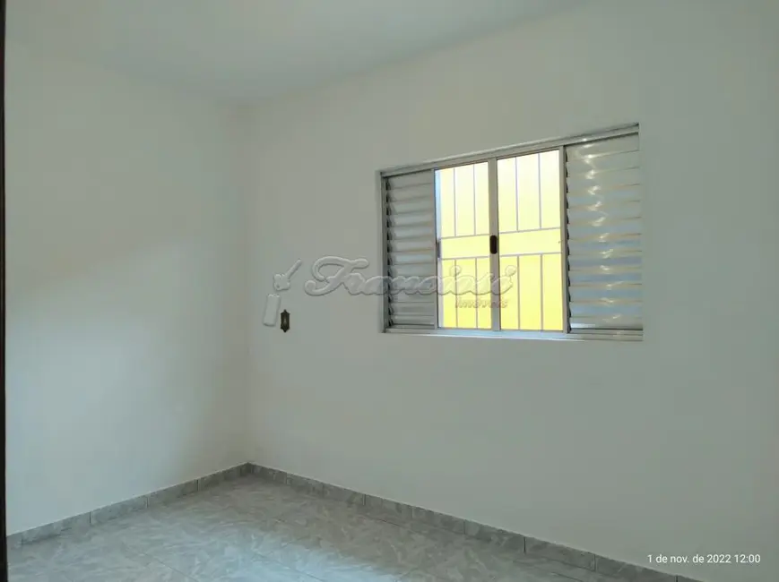 Casa com 2 quartos à venda, 117m2 em Vila Carolina, Itapetininga - SP - imagem 5 Foto 5 de Casa com 2 quartos à venda, 117m2 em Vila Carolina, Itapetininga - SP