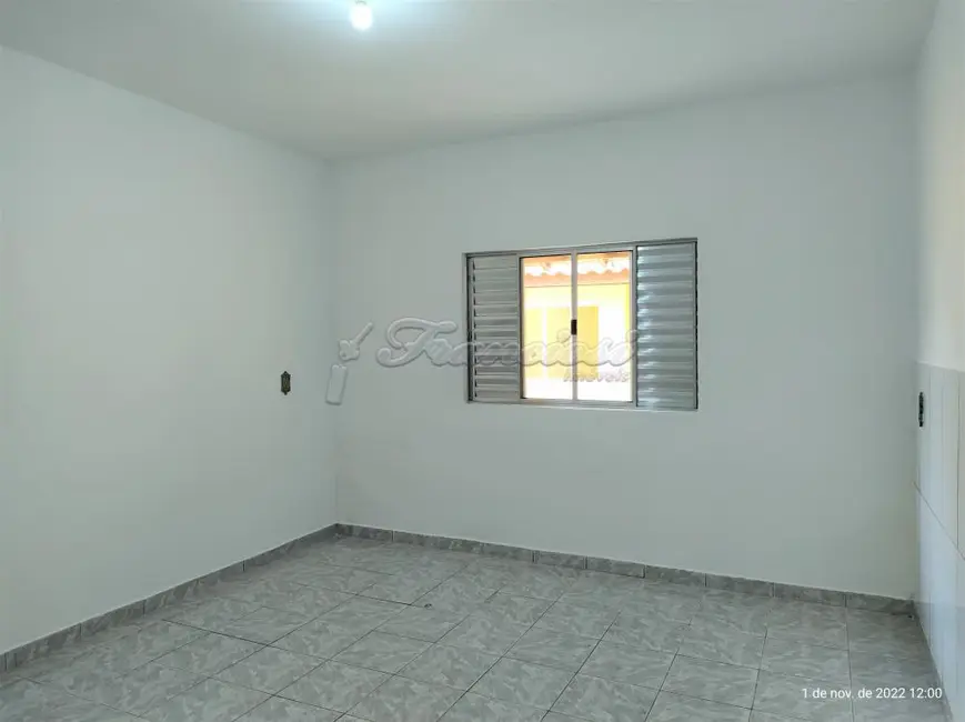 Casa com 2 quartos à venda, 117m2 em Vila Carolina, Itapetininga - SP - imagem 6 Foto 6 de Casa com 2 quartos à venda, 117m2 em Vila Carolina, Itapetininga - SP