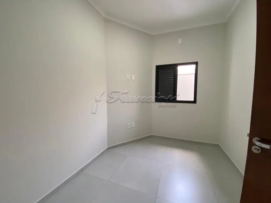 Casa de Condomínio com 3 quartos à venda, 188m2 em Vila Progresso, Itapetininga - SP - imagem 8 Foto 8 de Casa de Condomínio com 3 quartos à venda, 188m2 em Vila Progresso, Itapetininga - SP