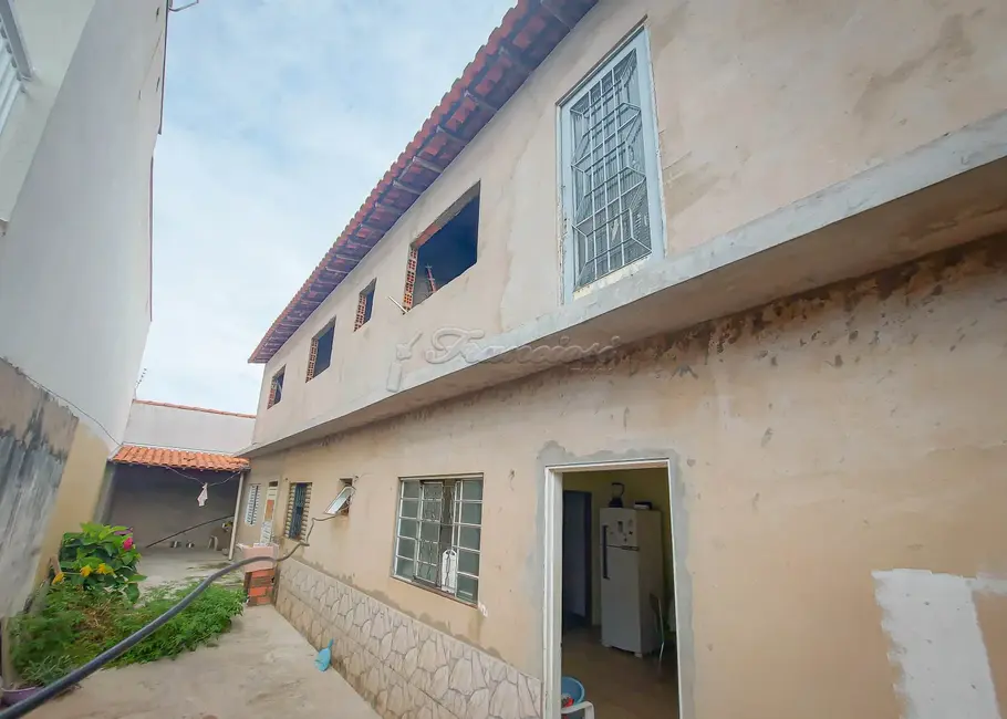 Casa com 4 quartos à venda, 140m2 em Parque São Bento, Itapetininga - SP - imagem 7 Foto 7 de Casa com 4 quartos à venda, 140m2 em Parque São Bento, Itapetininga - SP