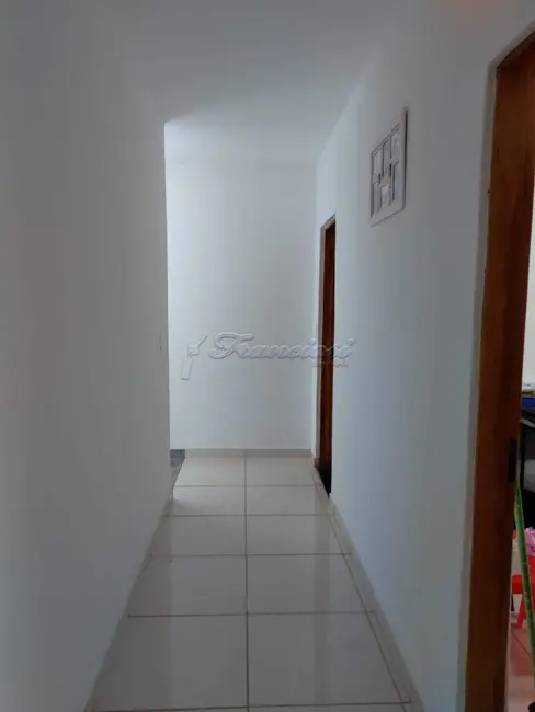 Foto 6 de Casa com 3 quartos à venda, 150m2 em Jardim Santa Inêz, Itapetininga - SP