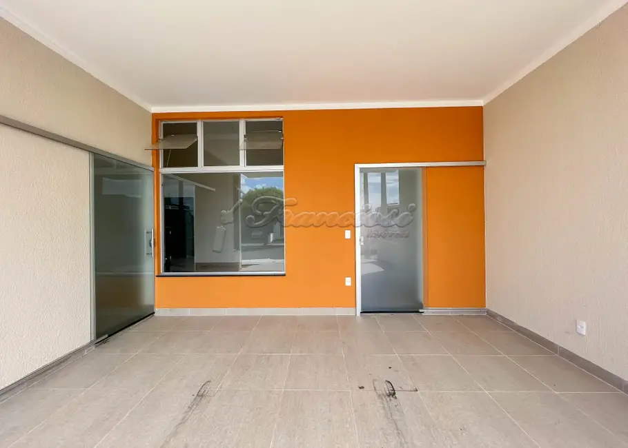 Foto 1 de Casa de Condomínio com 3 quartos à venda, 173m2 em Jardim Marabá, Itapetininga - SP