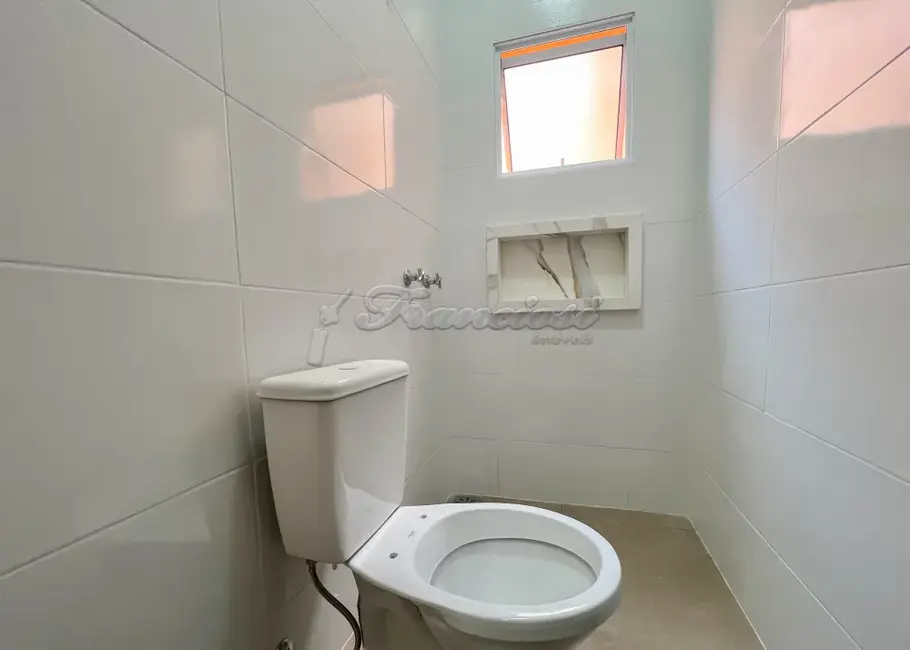 Casa de Condomínio com 3 quartos à venda, 173m2 em Jardim Marabá, Itapetininga - SP - imagem 9 Foto 9 de Casa de Condomínio com 3 quartos à venda, 173m2 em Jardim Marabá, Itapetininga - SP