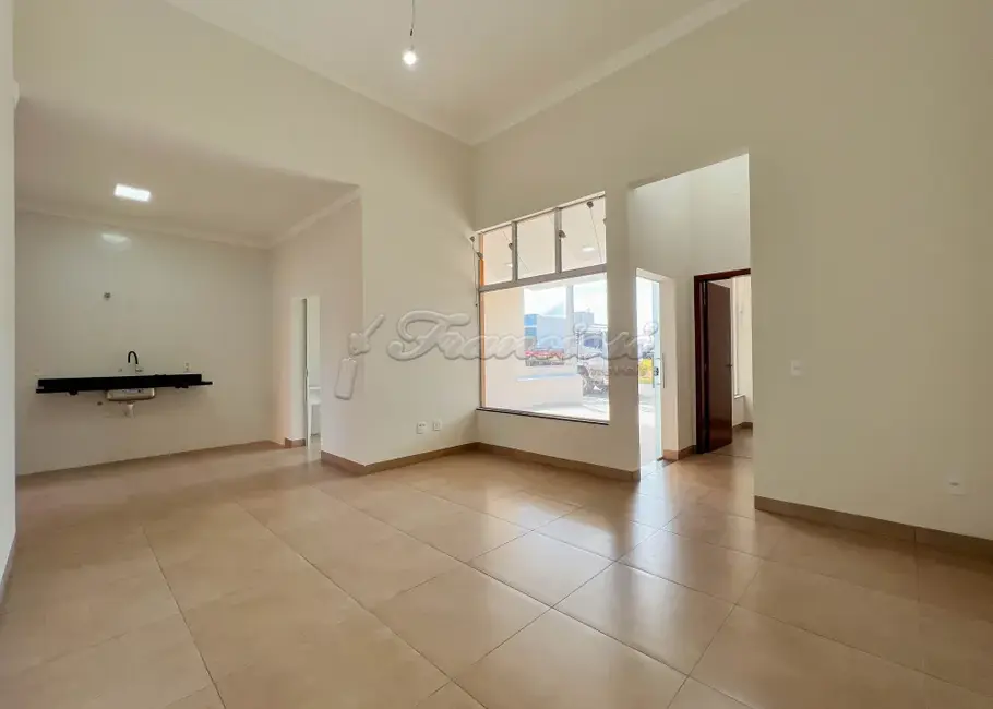 Casa de Condomínio com 3 quartos à venda, 173m2 em Jardim Marabá, Itapetininga - SP - imagem 5 Foto 5 de Casa de Condomínio com 3 quartos à venda, 173m2 em Jardim Marabá, Itapetininga - SP