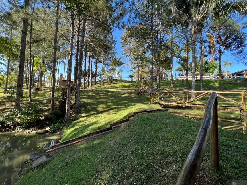Foto 38 de Chácara à venda, 13752m2 em Vale San Fernando, Itapetininga - SP