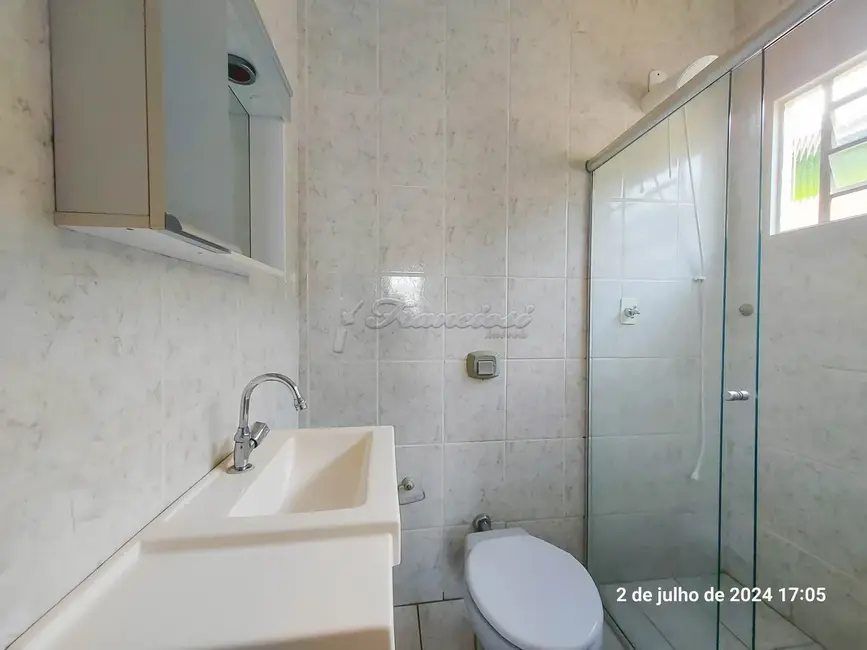 Foto 9 de Casa com 2 quartos para alugar, 350m2 em Jardim Maricota, Itapetininga - SP
