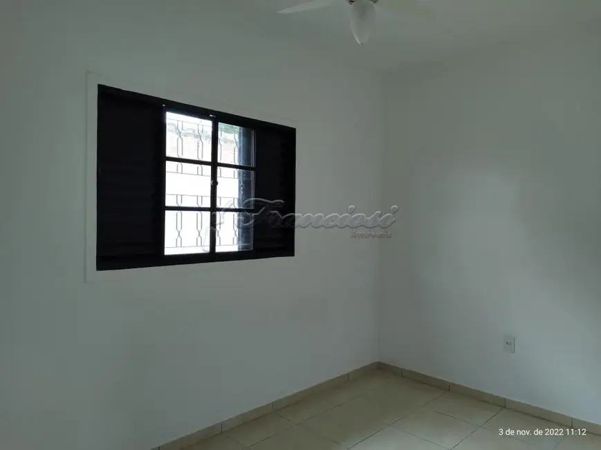 Foto 6 de Casa com 2 quartos à venda, 250m2 em Vila Mazzei, Itapetininga - SP