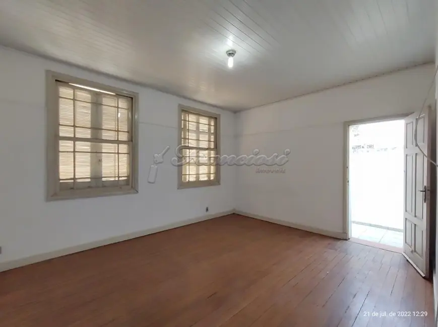 Loja com 3 quartos à venda, 201m2 em Centro, Itapetininga - SP - imagem 5 Foto 5 de Loja com 3 quartos à venda, 201m2 em Centro, Itapetininga - SP