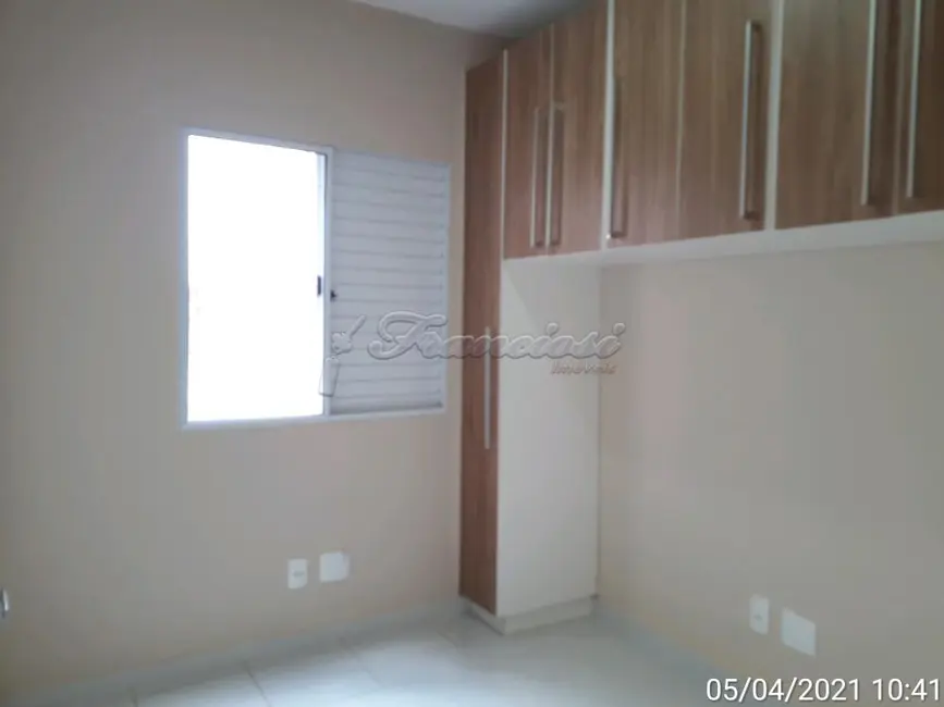 Foto 5 de Casa de Condomínio com 2 quartos à venda, 45m2 em Vila Belo Horizonte, Itapetininga - SP