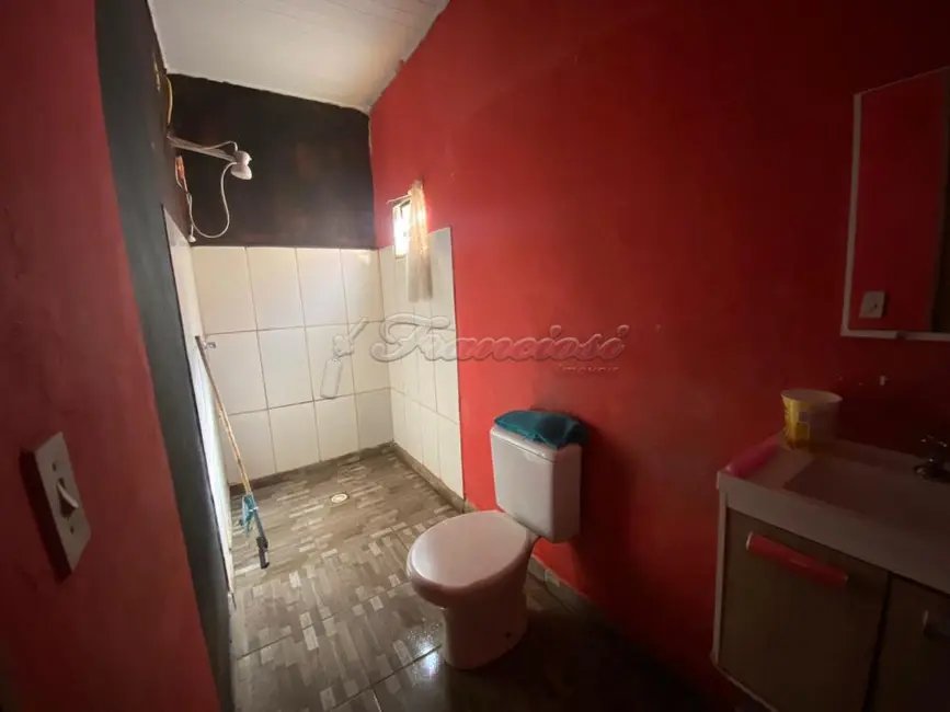 Casa com 2 quartos à venda, 400m2 em Vila Arruda, Itapetininga - SP - imagem 7 Foto 7 de Casa com 2 quartos à venda, 400m2 em Vila Arruda, Itapetininga - SP
