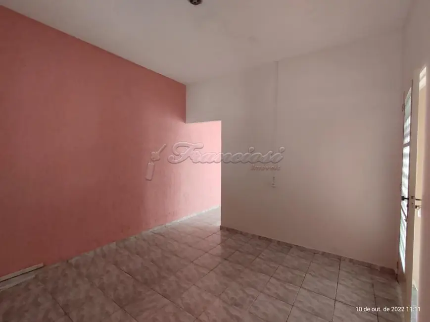 Casa com 2 quartos à venda, 125m2 em Vila Serafim, Itapetininga - SP - imagem 1 Foto 1 de Casa com 2 quartos à venda, 125m2 em Vila Serafim, Itapetininga - SP