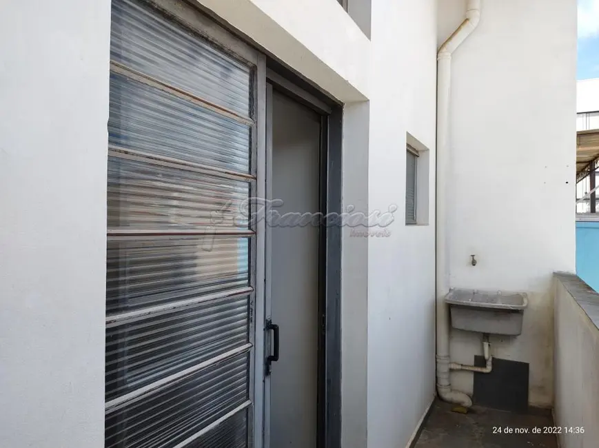 Prédio Inteiro para alugar, 100m2 em Centro, Itapetininga - SP - imagem 6 Foto 6 de Prédio Inteiro para alugar, 100m2 em Centro, Itapetininga - SP