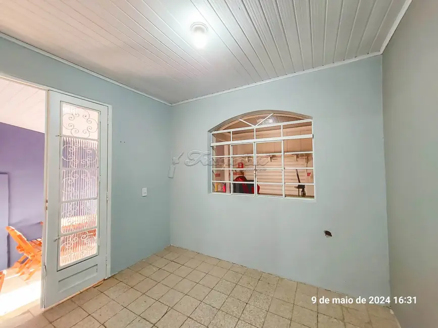 Casa com 2 quartos para alugar, 91m2 em Vila Arruda, Itapetininga - SP - imagem 3 Foto 3 de Casa com 2 quartos para alugar, 91m2 em Vila Arruda, Itapetininga - SP