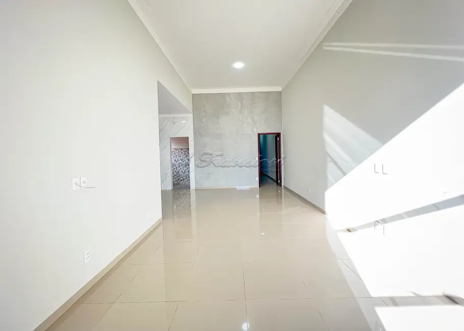 Foto 1 de Casa de Condomínio com 3 quartos à venda, 188m2 em Vila Progresso, Itapetininga - SP