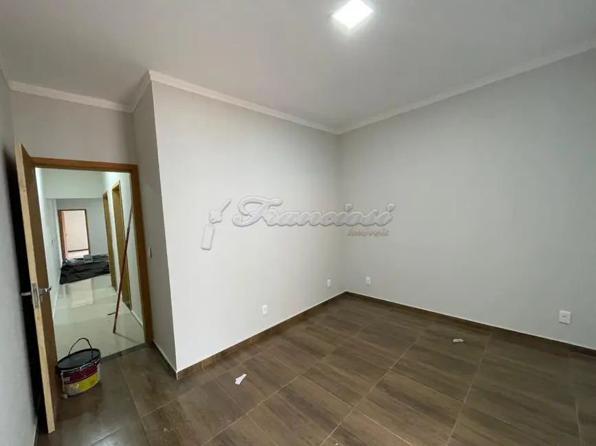 Casa com 3 quartos à venda, 165m2 em Parque Atenas do Sul, Itapetininga - SP - imagem 6 Foto 6 de Casa com 3 quartos à venda, 165m2 em Parque Atenas do Sul, Itapetininga - SP