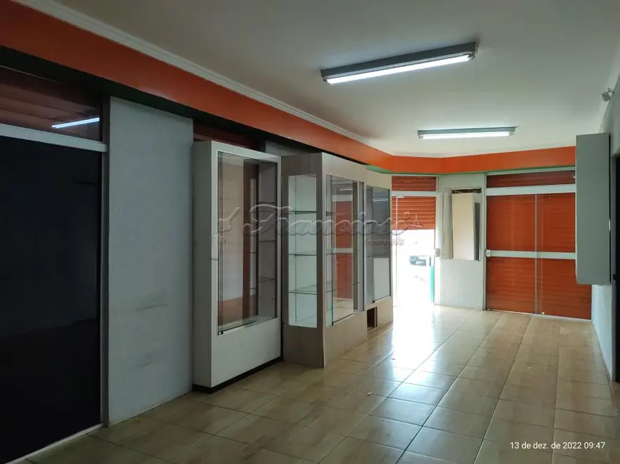 Foto 2 de Prédio Inteiro para alugar, 36m2 em Centro, Itapetininga - SP
